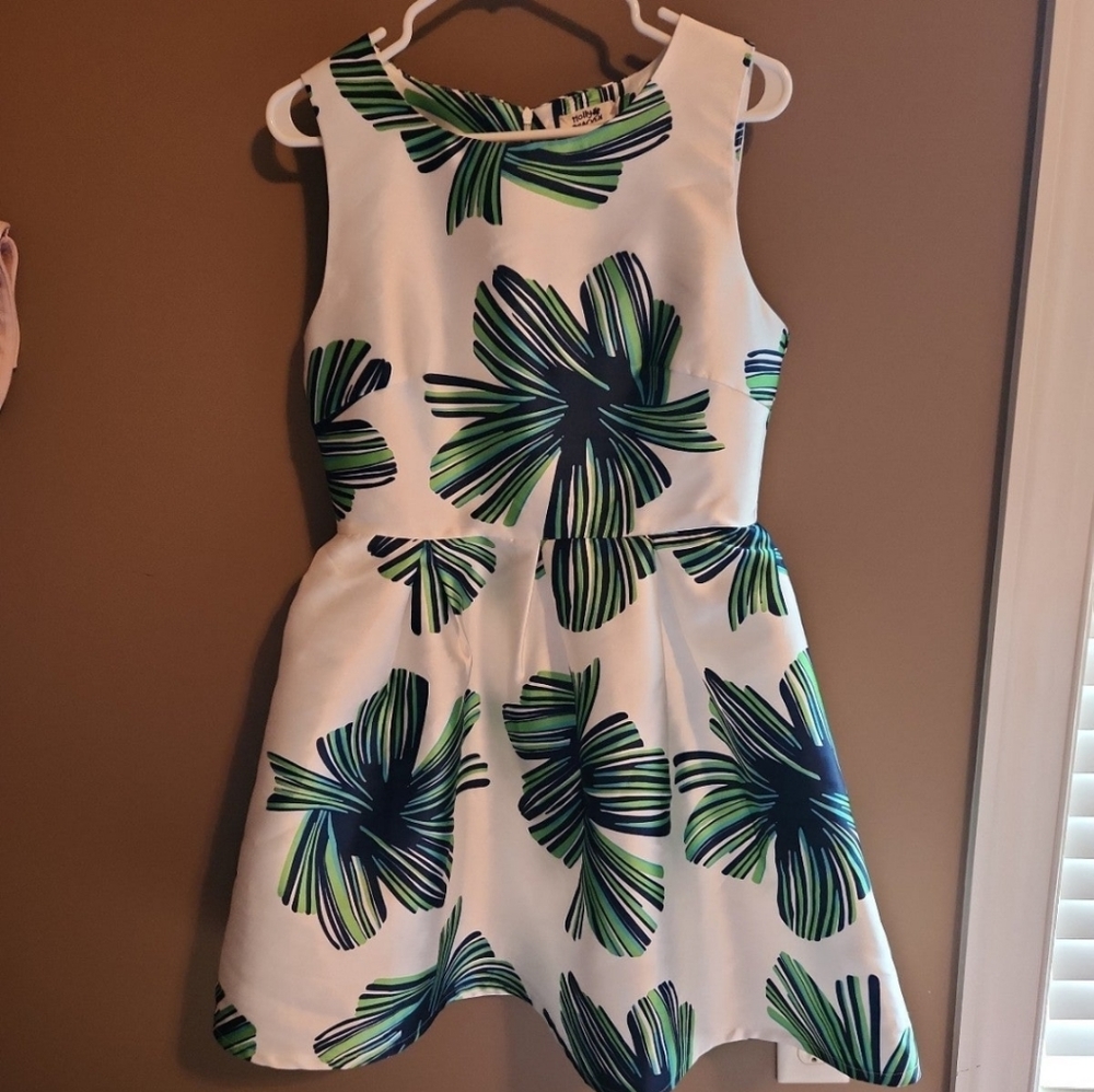 Molly Bracken Dress - Size Medium